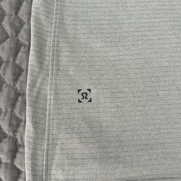 Lululemon Gray Athletic Top - Picture 1 of 7